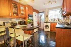 3 bedroom Terraced f...